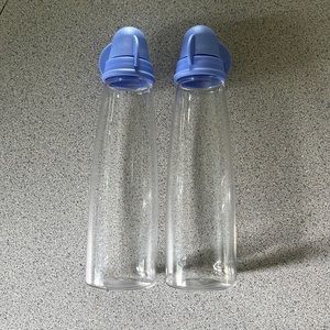 Tupperware 6oz Pour All set